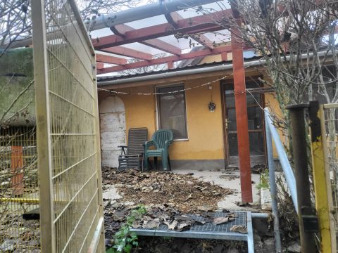 Eladó Ház 8060 Mór Kecskehegy nyugodt részén