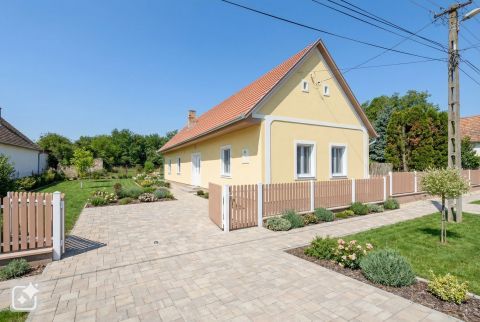 Eladó Ház 7774 Márok 