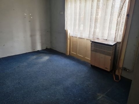 Eladó Ház 8136 Lajoskomárom központban, egyszintes, 67 nm-es családi ház