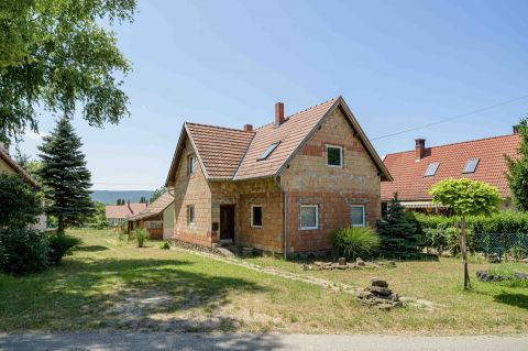 Eladó Ház 8265 Hegymagas 