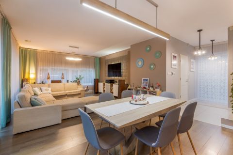 Eladó Ház 2146 Mogyoród 