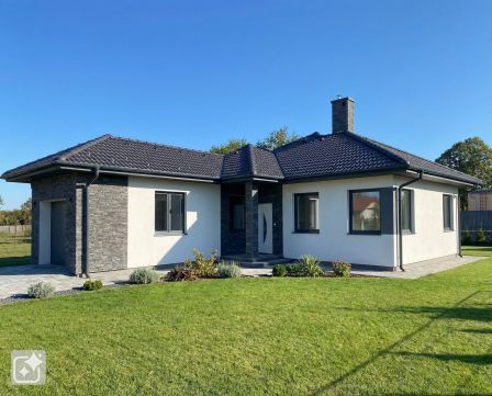 Eladó Ház 6098 Tass , Új építésű, hőszivattyús családi ház kulcsrakészen
