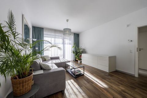 Eladó Lakás 1038 Budapest 3. kerület 