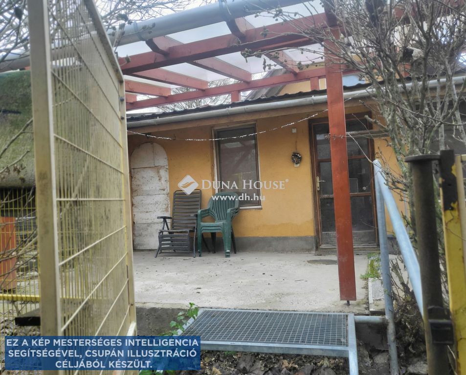 8060 Mór , Kecskehegy nyugodt részén — 1/13