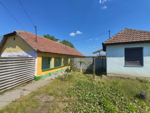 Eladó Ház 4485 Nagyhalász Nagyhalász