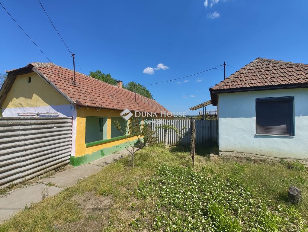 4485 Nagyhalász , Nagyhalász — 1/9