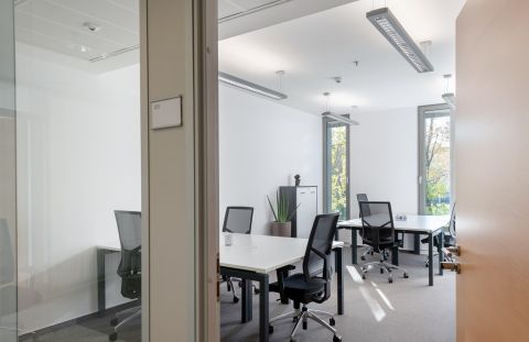 Kiadó Iroda 1123 Budapest 12. kerület 