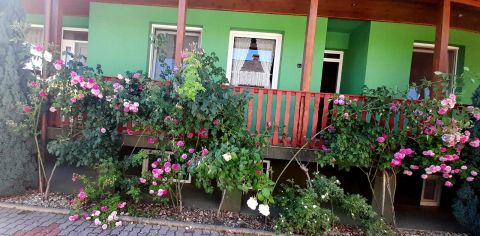 Eladó Lakás 8638 Balatonlelle , Balatonlelle szívében mégis csendes utcában