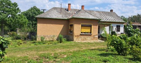 Eladó Ház 9842 Alsóújlak 