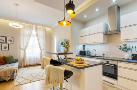 Eladó Lakás 1061 Budapest 6. kerület Andrássy útnál eladó lakás