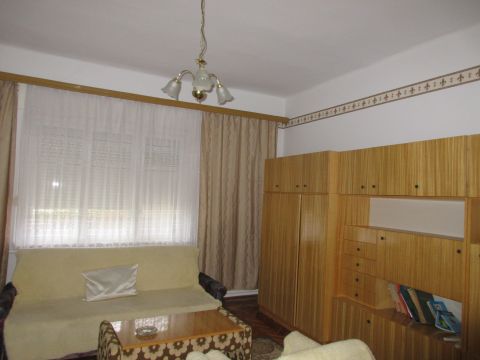 Eladó Ház 4524 Ajak , Ajak