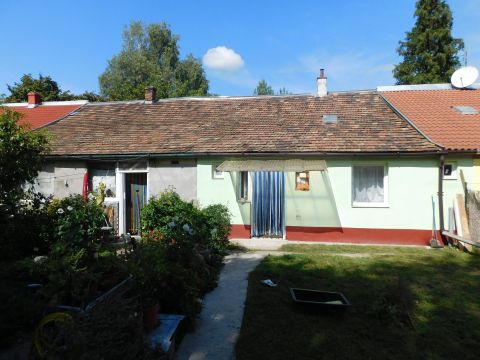 Eladó Ház 2132 Göd 