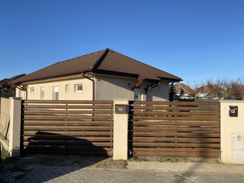 Eladó Ház 2730 Albertirsa 