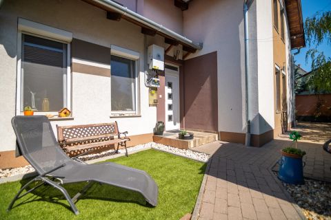 Eladó Ház 1188 Budapest 18. kerület 