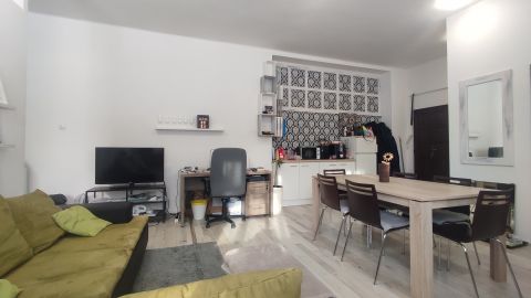 Eladó Iroda 8900 Zalaegerszeg Kiváló befektetés a belváros közelében parkolóval