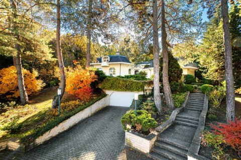 Eladó Ház 1021 Budapest 2. kerület 