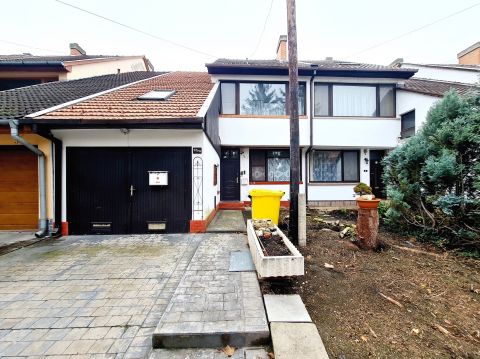 Eladó Ház 5600 Békéscsaba , Árpád Fürdő közelében