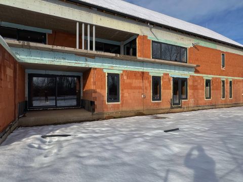 Eladó Lakás , Kozármisleny