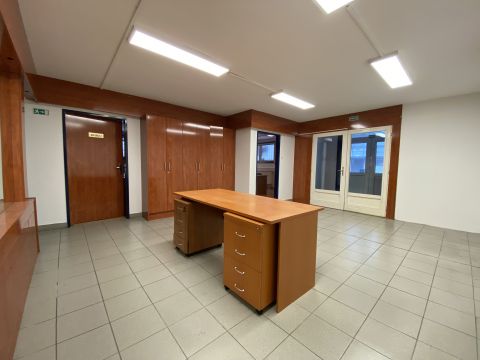 Eladó Ipari 9400 Sopron , Eladó ipari telephely Sopron nyugati részén!