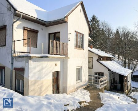 Eladó Ház 2621 Verőce , Két ház megosztható telken, egyben vagy külön!