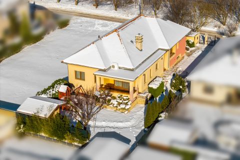 Eladó Ház 2141 Csömör 