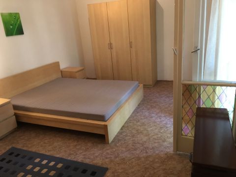 Eladó Lakás 7629 Pécs 