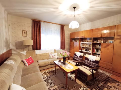 Eladó Ház 9482 Nagylózs , Csendes utcájában