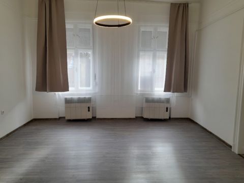Eladó Lakás 5700 Gyula Gyula Belváros