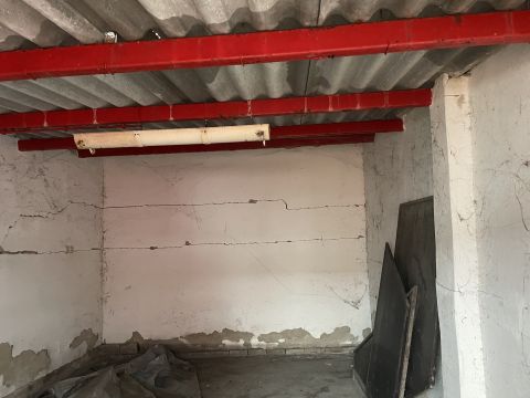 Eladó Parkoló 6500 Baja 