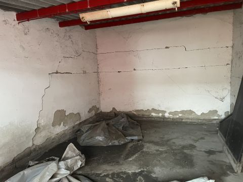 Eladó Parkoló 6500 Baja 