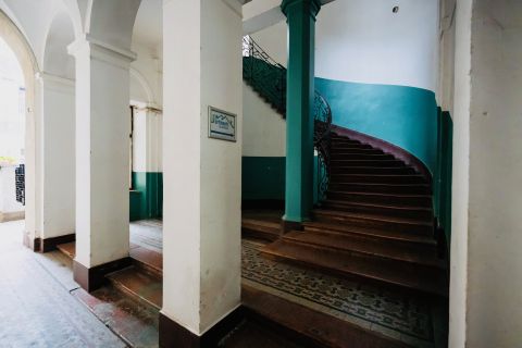 Eladó Lakás 1068 Budapest 6. kerület , Zeneakadémia mellett, emeleti felújított garzon lakás