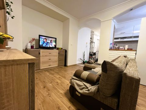 Eladó Lakás 2347 Bugyi , Stílusos kezdés Bugyin – Csak költöznie kell!