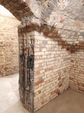 Eladó Üzlethelyiség 1081 Budapest 8. kerület , 1081 Budapest 8, II.János Pál tér