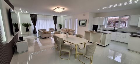 Eladó Ház 2011 Budakalász , 171 nm-es újépítésű ház az Omszki tótól 5 percre!