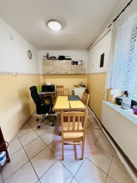 Eladó Ház 2942 Nagyigmánd családi ház három fűtési móddal