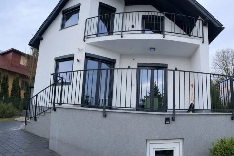 Eladó Ház 2089 Telki Panorámás családi ház eladó Telkiben, erdő szomszédságában