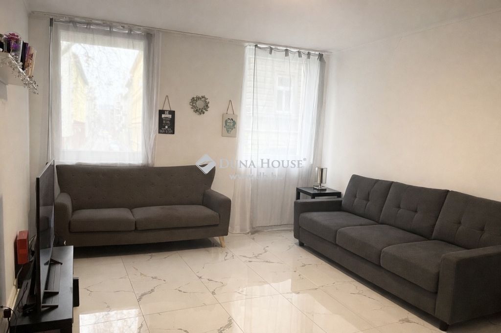 1084 Budapest 8. kerület — 1/14