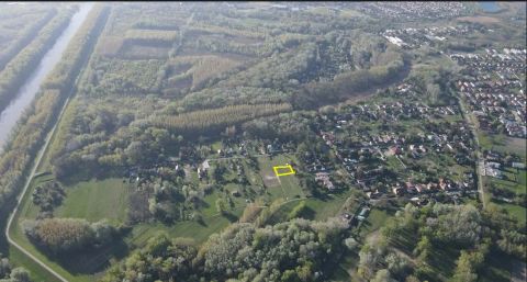 Eladó Telek 9024 Győr , Szivárvány utca Közelében