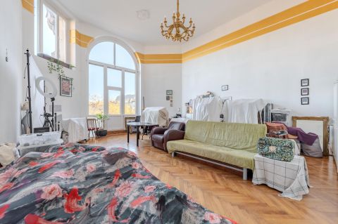 Eladó Lakás 1071 Budapest 7. kerület HÍRES MŰTEREMLAKÁS NAGY TERASSZAL