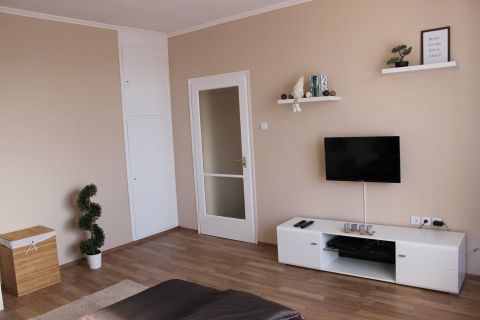 Eladó Lakás 6900 Makó Eladó 1.emeleti lakás Bajcsy lakótelepen a központhoz közel