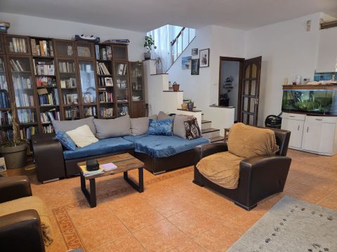 Eladó Ház 2151 Fót , Kisalag