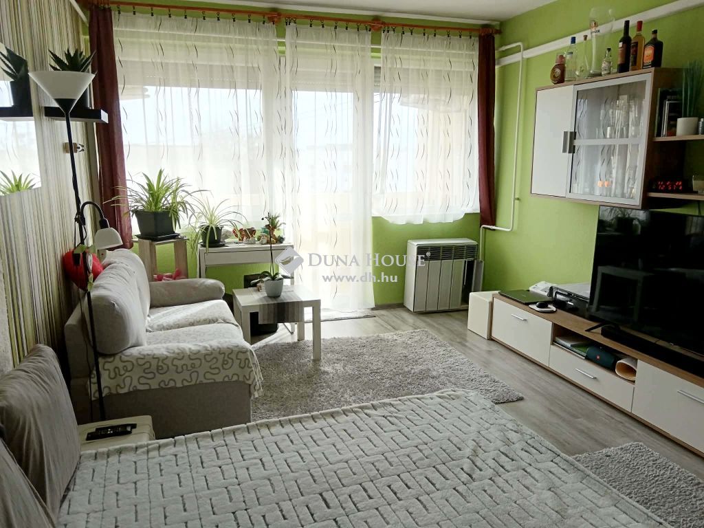 8600 Siófok , Siófok belvároshoz közeli részén, 57 m2-es, erkélyes lakás! — 1/22