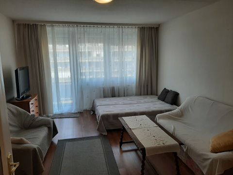 Eladó Lakás 6000 Kecskemét Belváros