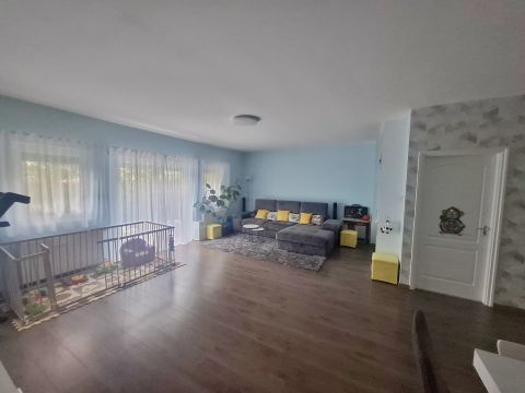 Eladó Ház 2151 Fót , Fót, Királydomb