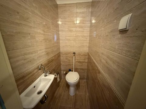 Eladó Lakás 6000 Kecskemét 