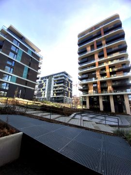 Eladó Lakás 1033 Budapest 3. kerület 