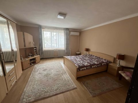 Eladó Ház 9154 Mosonszentmiklós , József Attila utca közelében