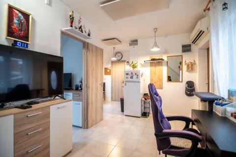 Eladó Lakás 1158 Budapest 15. kerület 