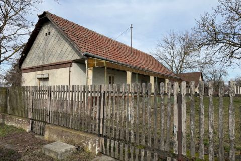 Eladó Ház 2243 Kóka 