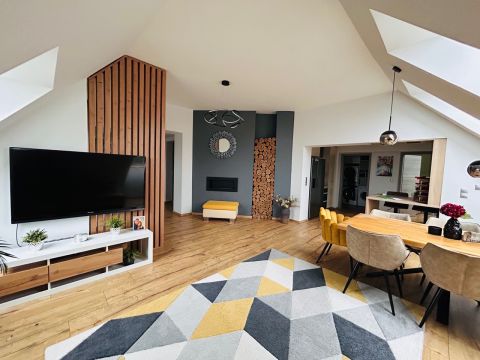 Eladó Lakás 1037 Budapest 3. kerület , Örökpanorámás penthouse  lakás Testvérhegyen!